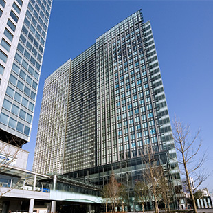 東京本社ビル外観の拡大写真を見る