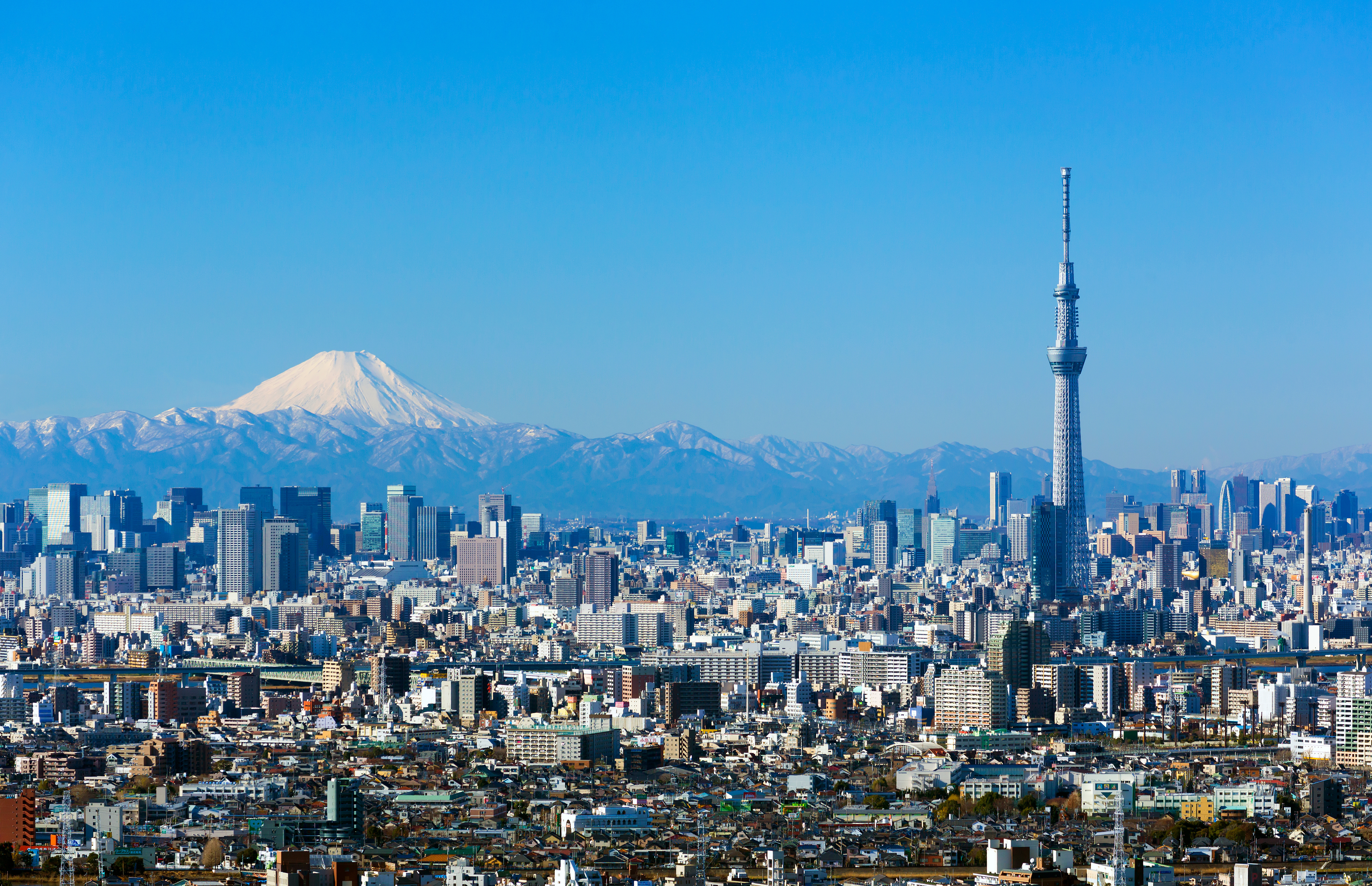 富士山とビルのイメージ